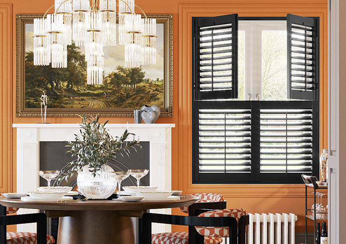 Kensington, Onyx Black - Tier on Tier Twist&Fit Plantation Shutter - Image 3